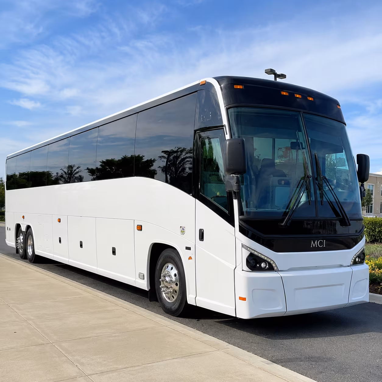 call warrencoachbuscompany com for detroit auto show and convention shuttle service