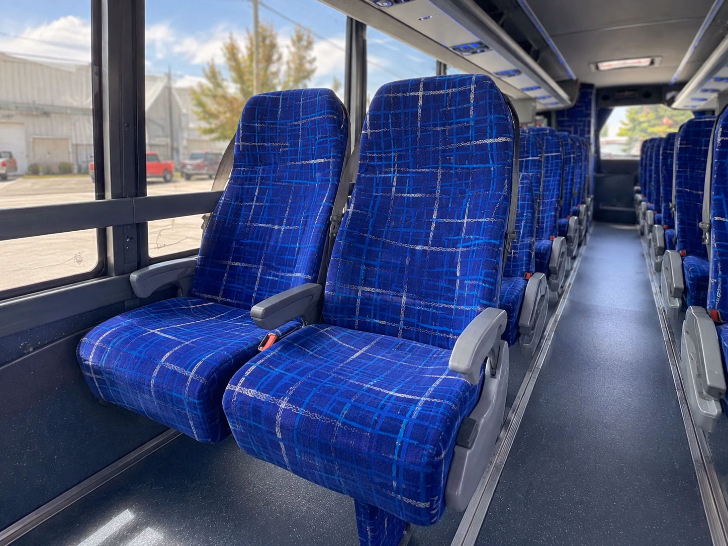 how the day of the week changes what a bus costs in warren michigan