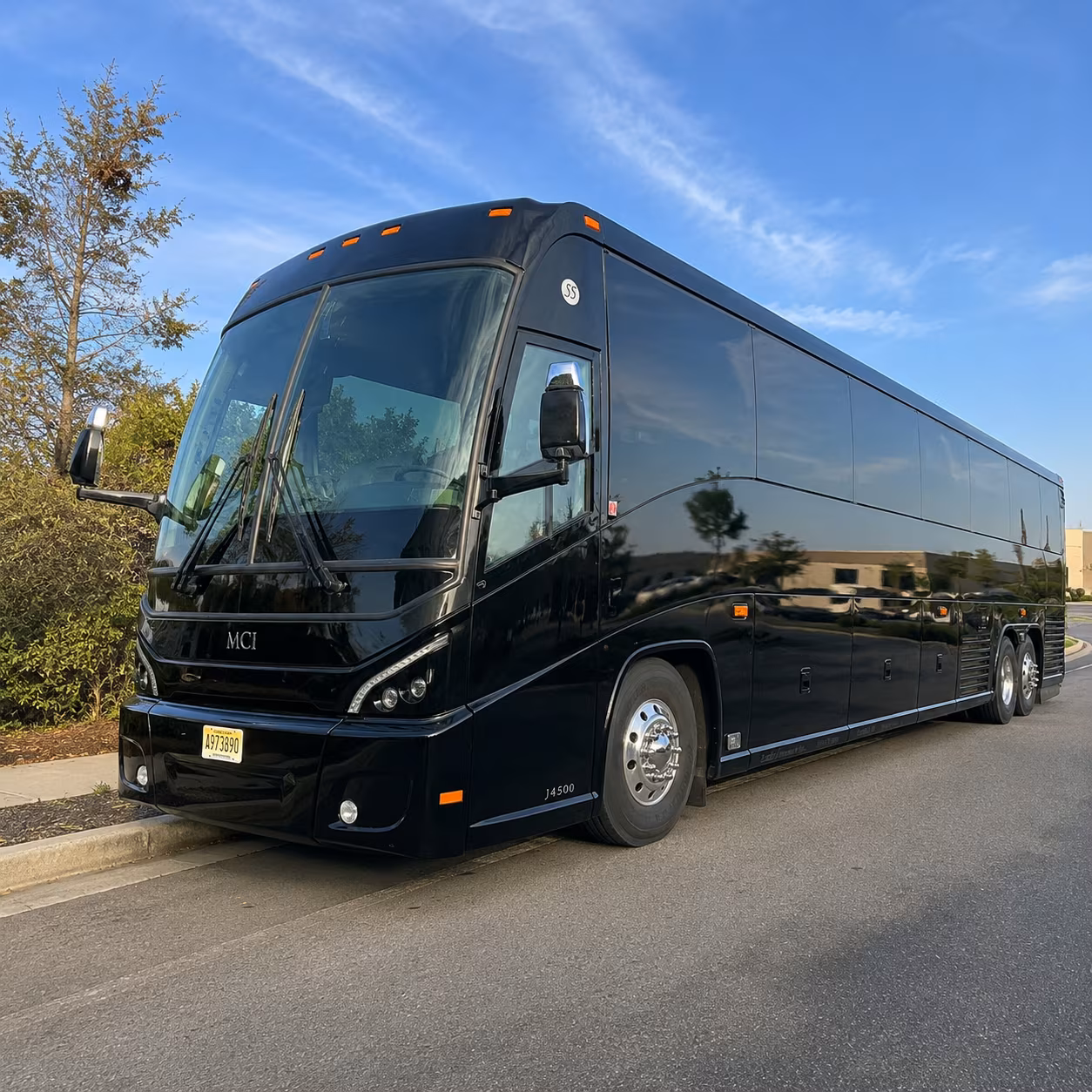 warren bus rental service area