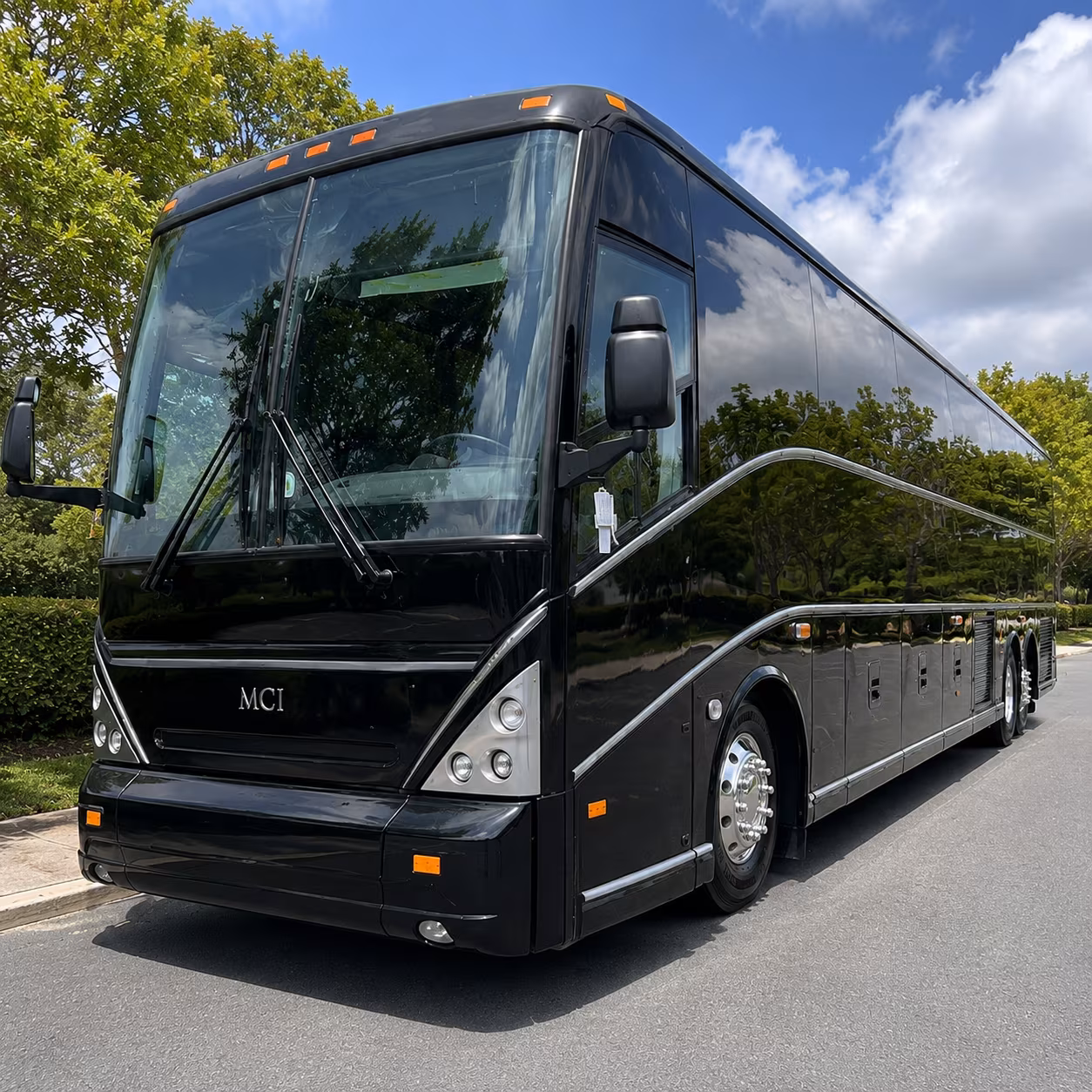 with warrencoachbuscompany com you get easy access to detroit s world class museums
